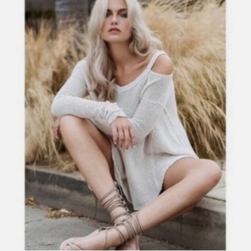 FREE PEOPLE Moonshine Raw Hem Deconstructed Off-Shoulder Cream Sweater Top Shirt